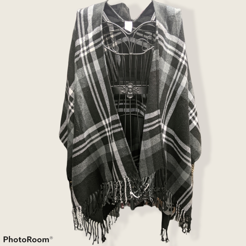 Blanket shrug
